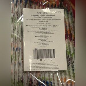 Scentsy Floral Envelopes - (25) Multicolor & (25) White